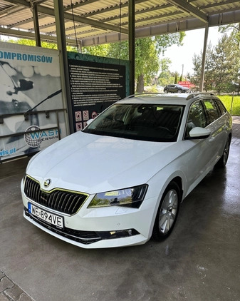 Skoda Superb cena 63960 przebieg: 170000, rok produkcji 2018 z Warszawa małe 92